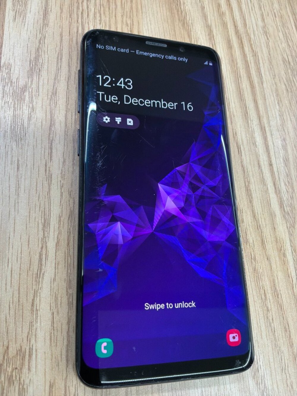Samsung Galaxy S9 SM-G960U 64GB Unlocked Android Smartphone Black Read